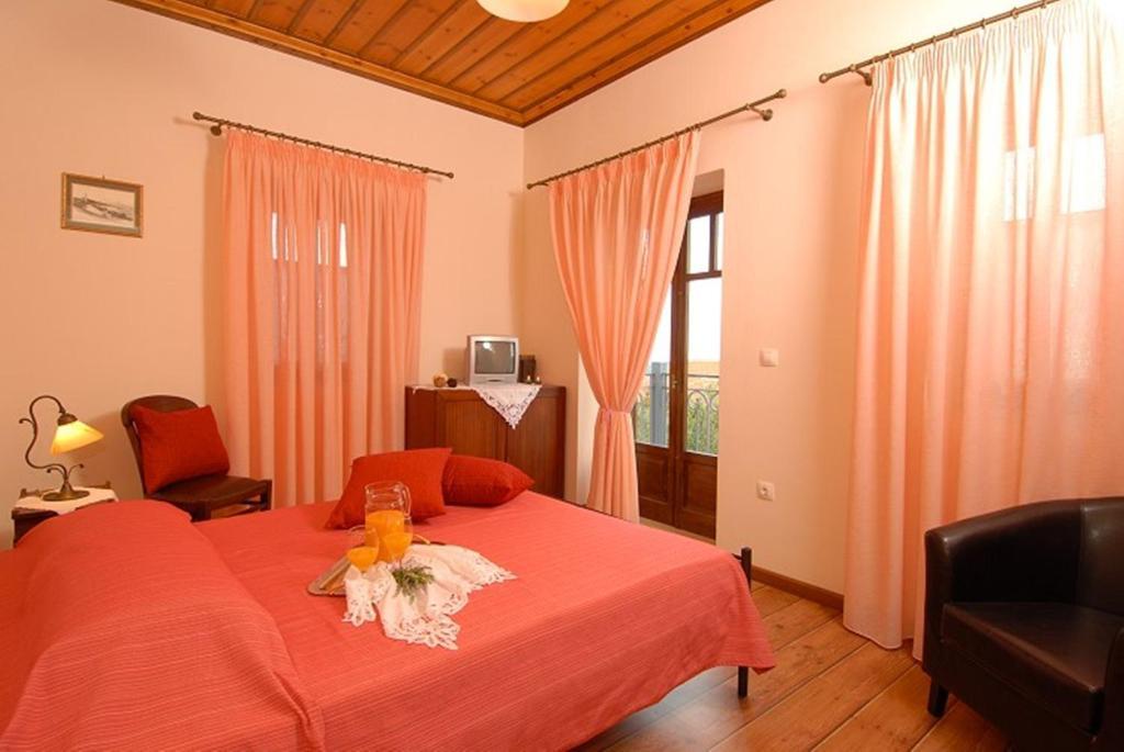 Отель Anatoli Labreon Agia Marina  Номер фото